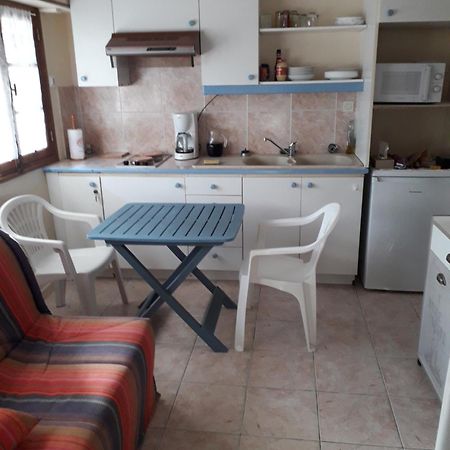 Studio avec coin chambre et mezzanine proche de la plage et du centre Villers-sur-Mer Extérieur photo